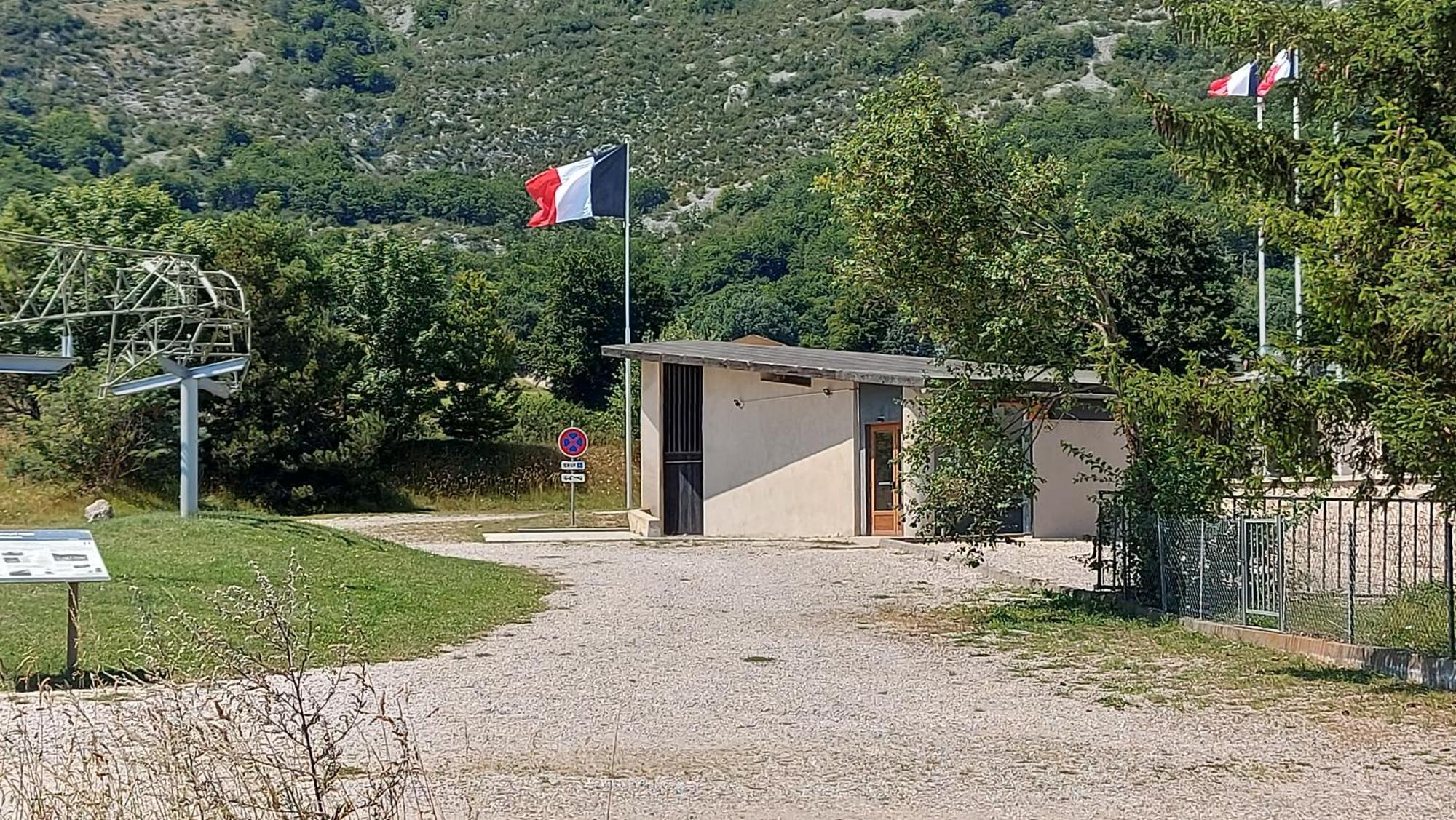 Gite De Dragoux Apartment Bouvante Exterior photo